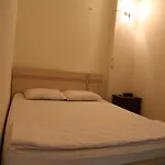 Thái Nhi Hotel